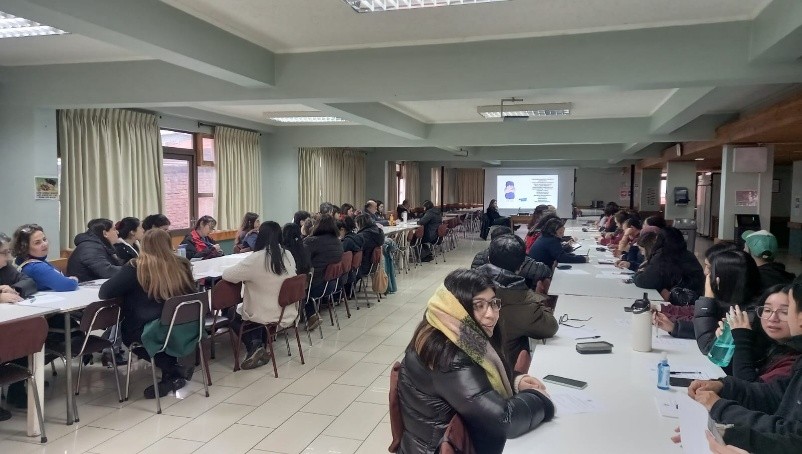 You are currently viewing CHARLA SOBRE “MALTRATO INFANTIL” ORGANIZADA Y EJECUTADA POR EL EQUIPO DE CONVIVENCIA EDUCATIVA