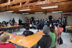  ESTUDIANTES DE PASTORAL LLEVAN ALEGRÍA AL CENTRO DEL ADULTO MAYOR DIA DE NUEVA IMPERIAL