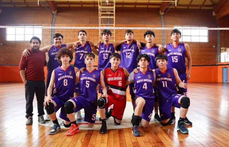 You are currently viewing PARTICIPACIÓN EN CAMPEONATO DE VOLEIBOL “COPA DE LA AMISTAD, 90 AÑOS, LGV”