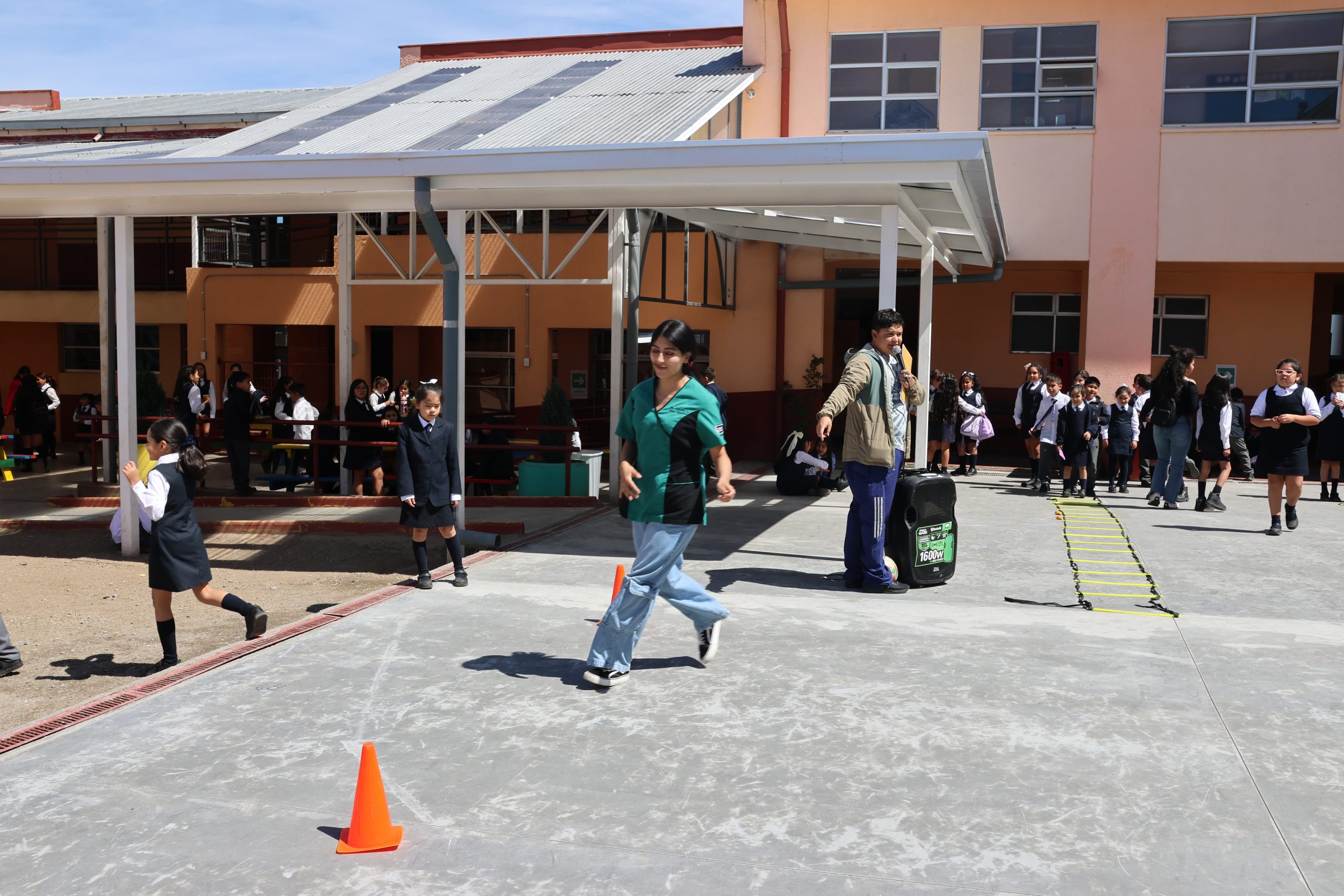 Read more about the article RECREO INTERACTIVO PARA LOS ESTUDIANTES