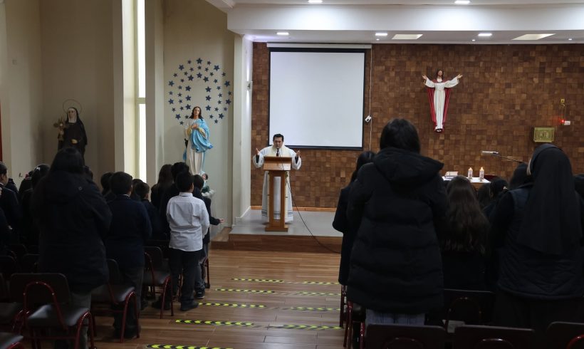 You are currently viewing EUCARISTÍA CUARTOS BÁSICOS A Y B, OCTAVO BÁSICO A.