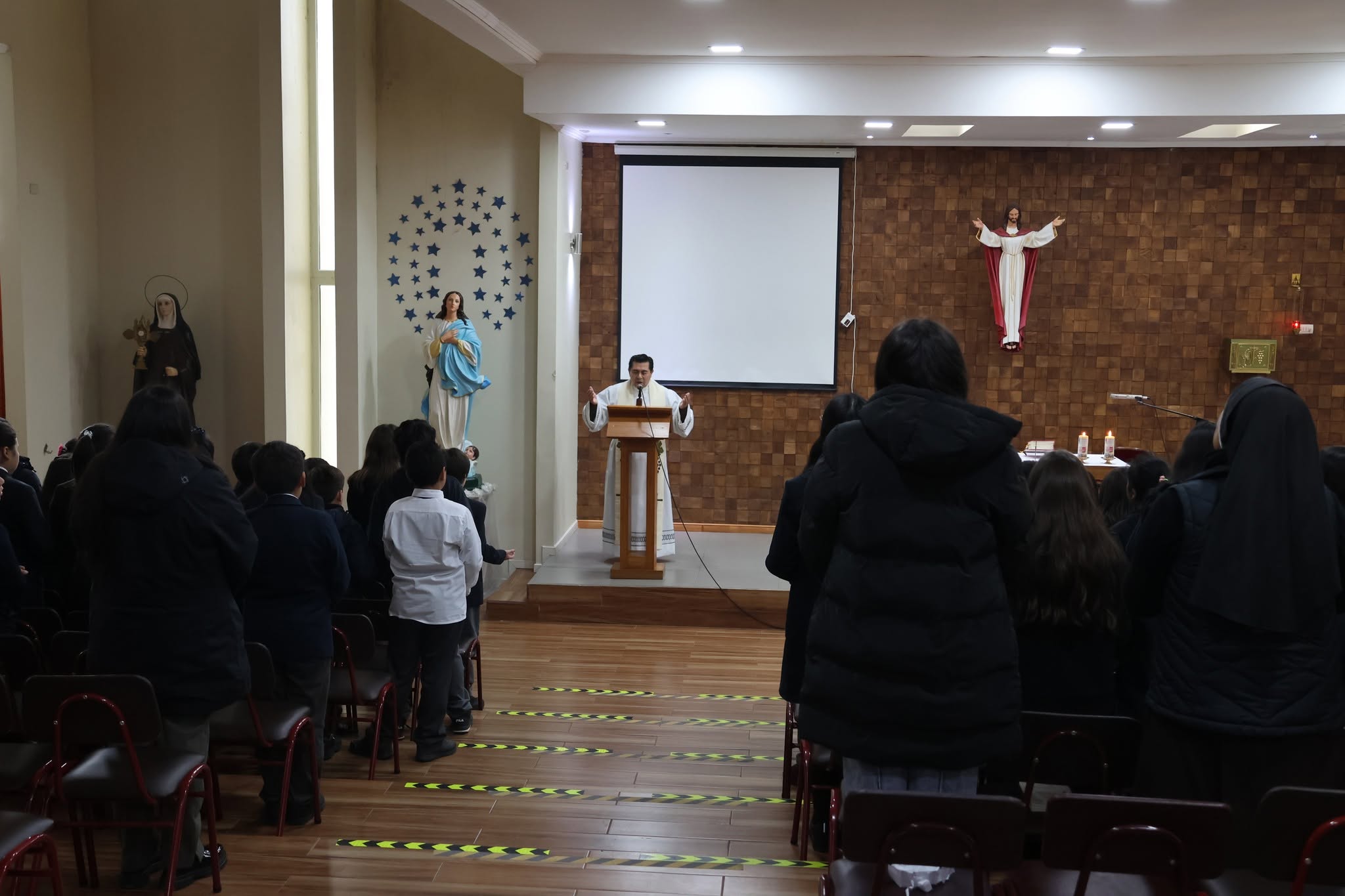 Read more about the article EUCARISTÍA CUARTOS BÁSICOS A Y B, OCTAVO BÁSICO A.