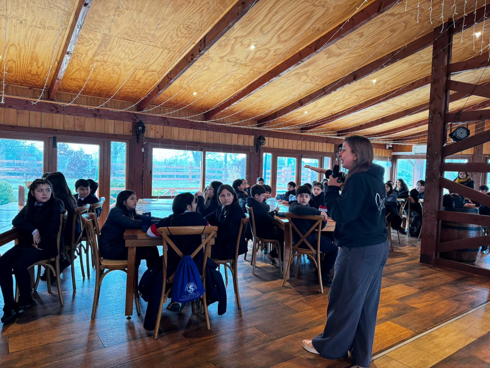 Read more about the article TALLER DE LIDERAZGO Y CONVIVENCIA 5° Y 6° BÁSICO