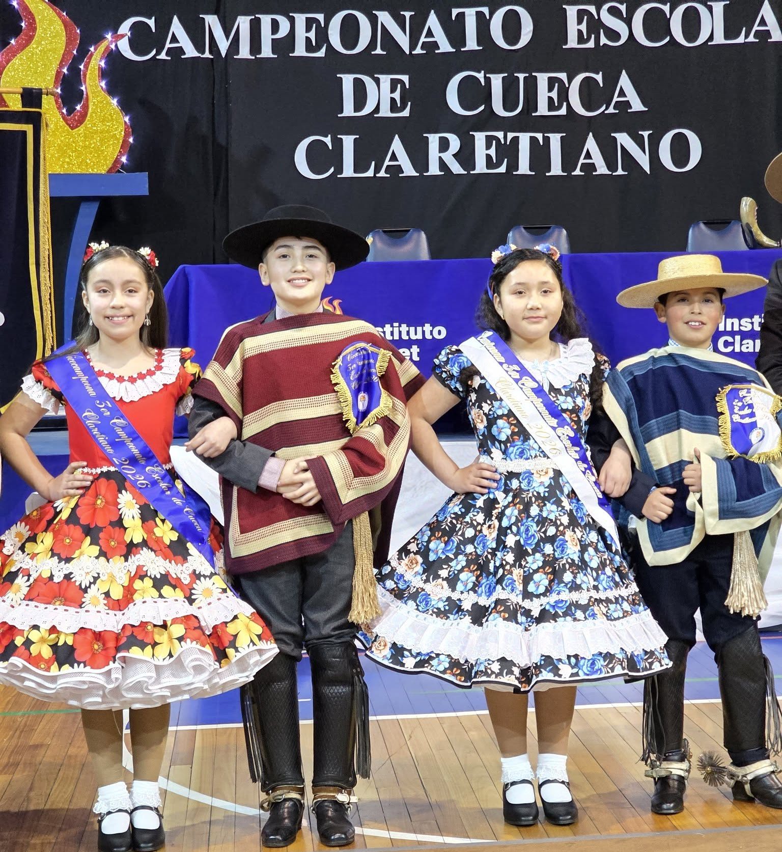 Read more about the article PARTICIPACIÓN EN EL III CAMPEONATO ESCOLAR DE CUECA CLARETIANO