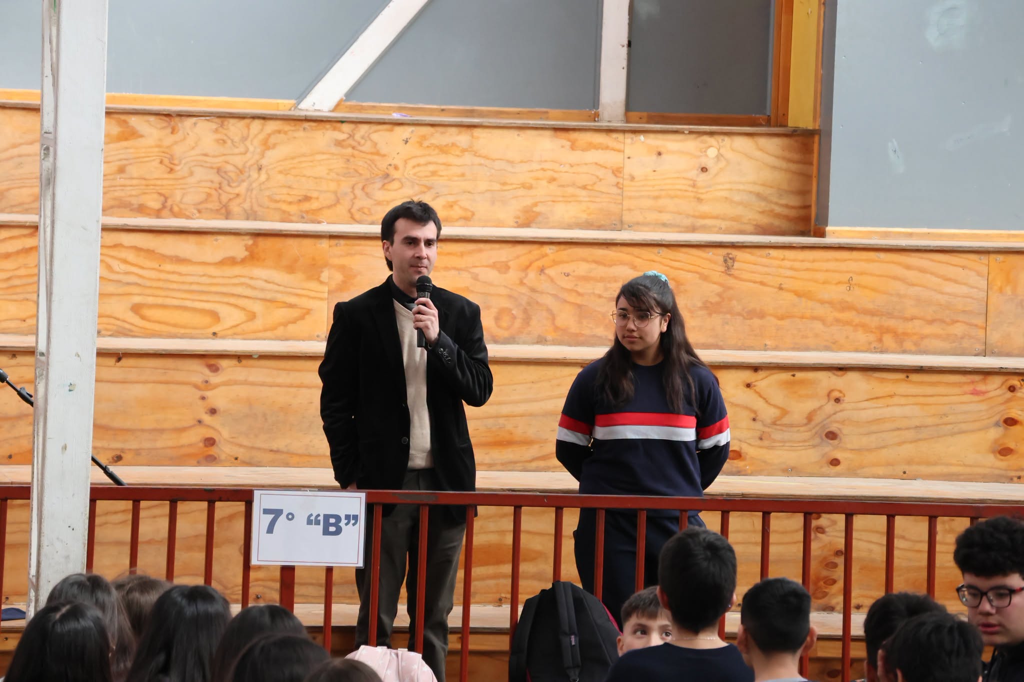 Read more about the article RECONOCIMIENTO A NUESTRA ESTUDIANTE ALISON AEDO ÁVILA