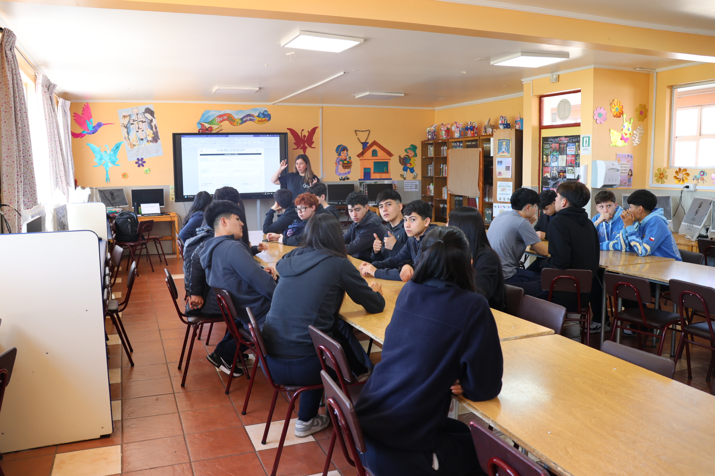 Read more about the article LÍDERES MEDIADORES ENSEÑANZA MEDIA